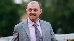 «Нам не хватает смысла»: Александр Ковтунец о развитии кино и семейных ценностях