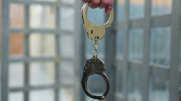 «Мне страшно»: стала известна личность напавшего на корреспондента телеканала «78»